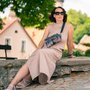 Crossbody-kabelka-ledvinka-cerna-grafiti-16.jpg