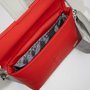 Crossbody-kabelka-ledvinka-cervena-seda-05.jpg