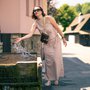 Crossbody-kabelka-ledvinka-cokoladova-zlata-metaliza-16.jpg