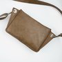 Crossbody-kabelka-ledvinka-hneda-mocca-04.jpg