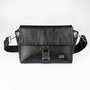Crossbody-kabelka-ledvinka-temna-cerna-02.jpg
