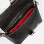 Crossbody-kabelka-ledvinka-temna-cerna-06.jpg