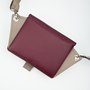 Crossbody-kabelka-ledvinka-vinova-sedobezova-04.jpg