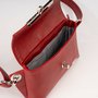 Crossbody-kabelka-ledvinka-temna-cervena-04