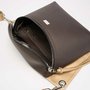 Crossbody-kabelka-ledvinka-hneda-cokoladova-zlata-metalicka-07_8cf62425.jpg