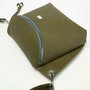 Crossbody-kabelka-ledvinka-safari-zelena-06_a4ef2287.jpg