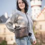 crossbody_kabelka_stredni_tmava-coko-11